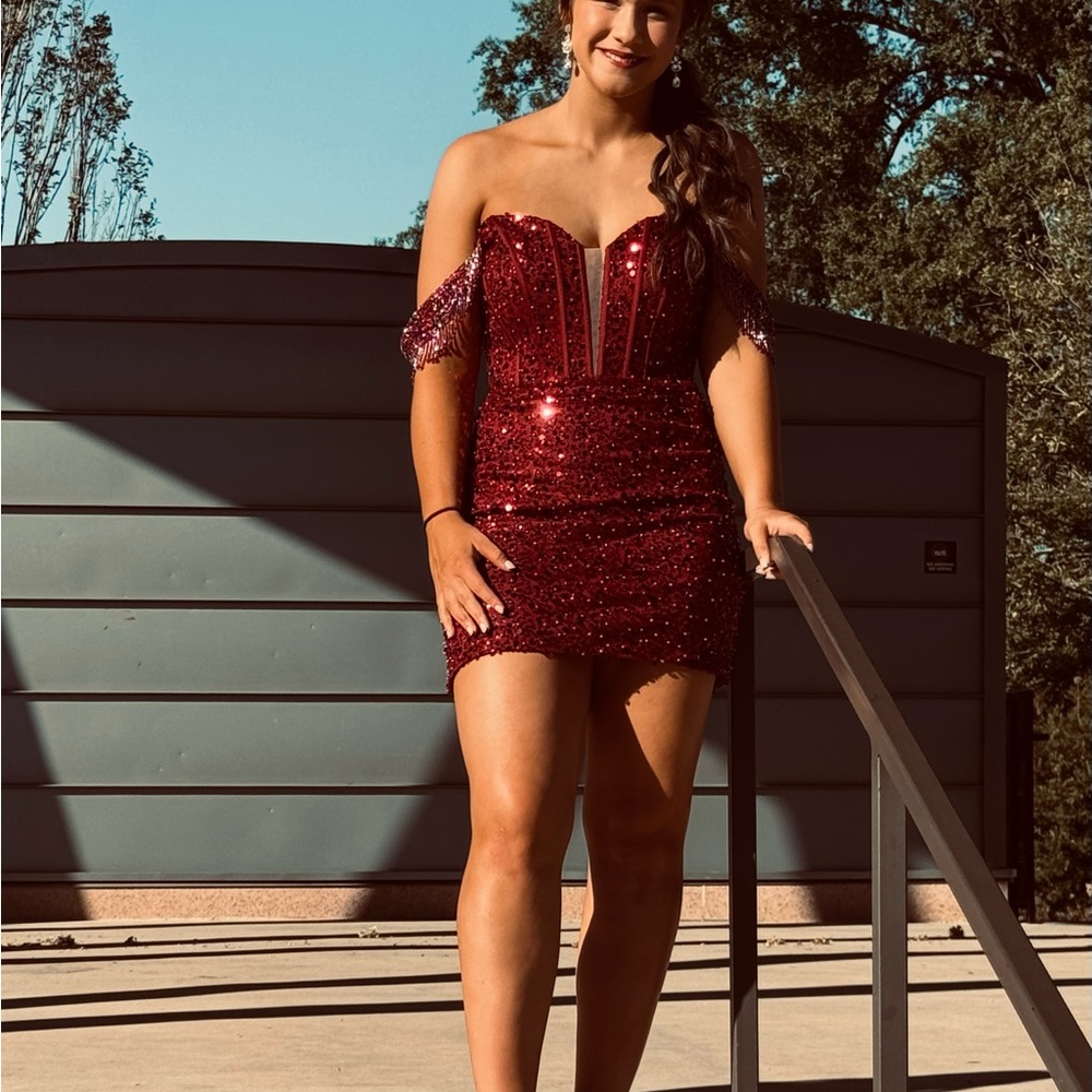 HOMECOMING DRESS